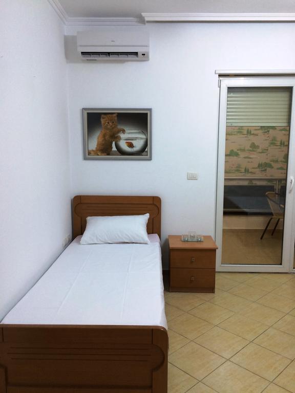 Golem Apartments Oda fotoğraf