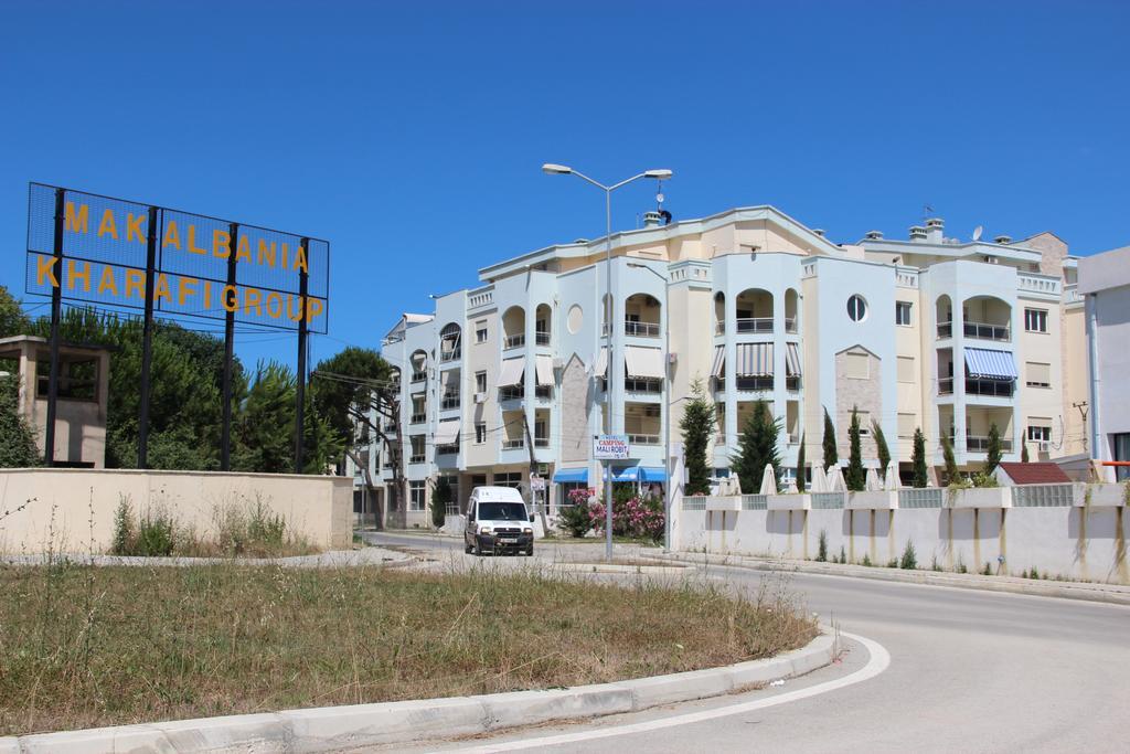 Golem Apartments Oda fotoğraf